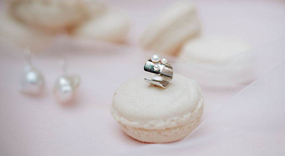 earcuff-perlen-silber-sina-meier-schmuck-hannover